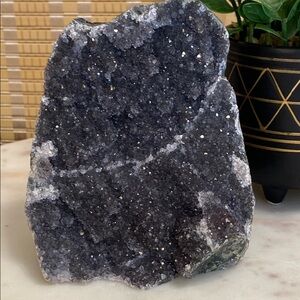 Elegant Black Geode Crystal Decor